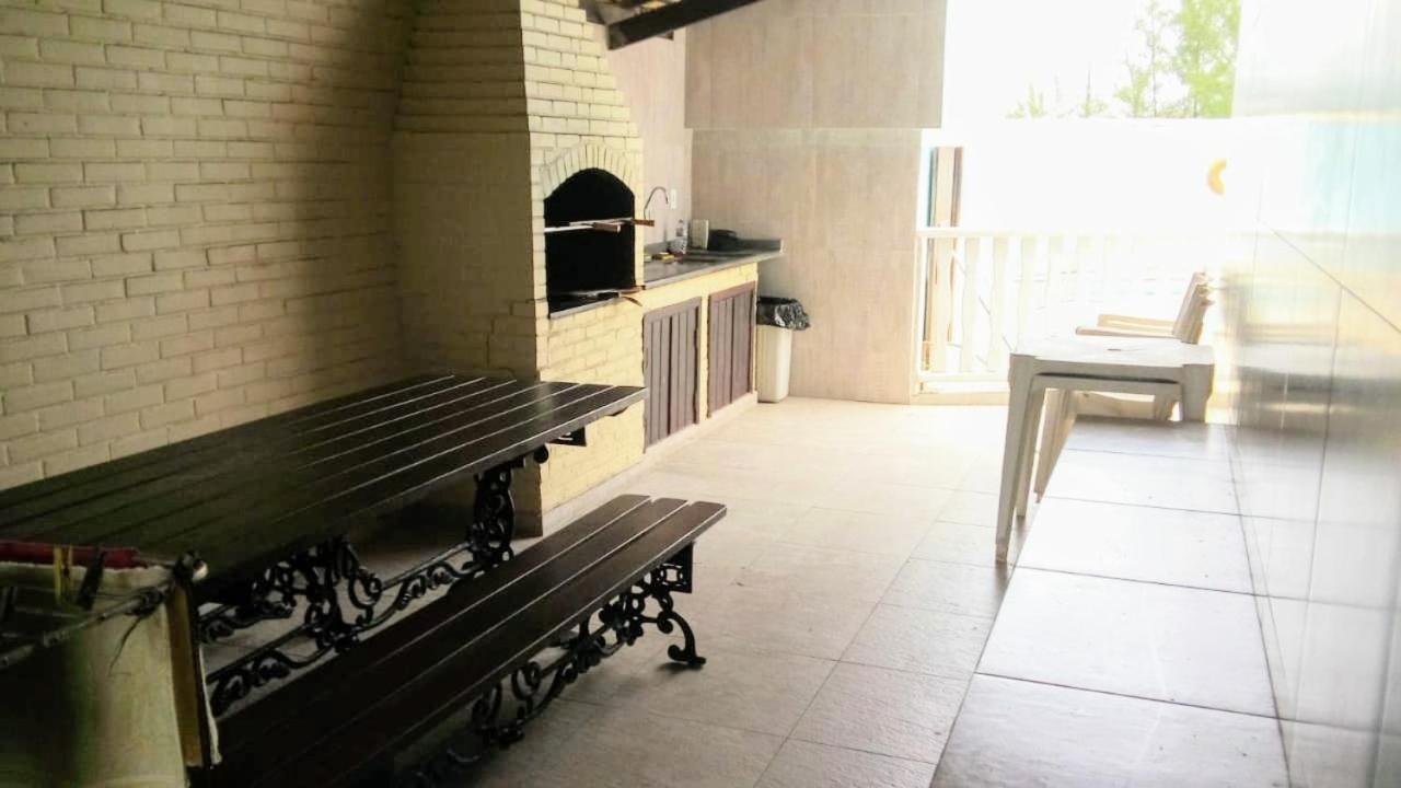 Casa verde Cabo Frío Exterior foto